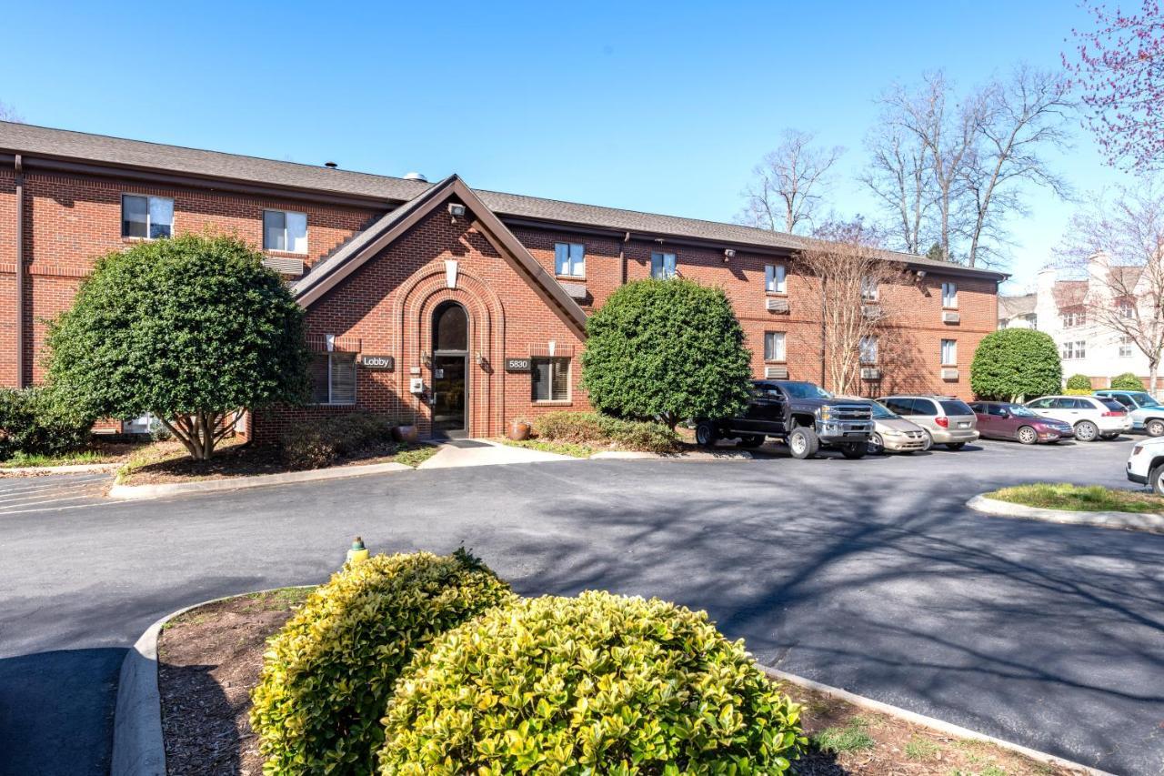 Extended Stay America Select Suites - Charlotte - Tyvola Rd - Executive Park Екстер'єр фото